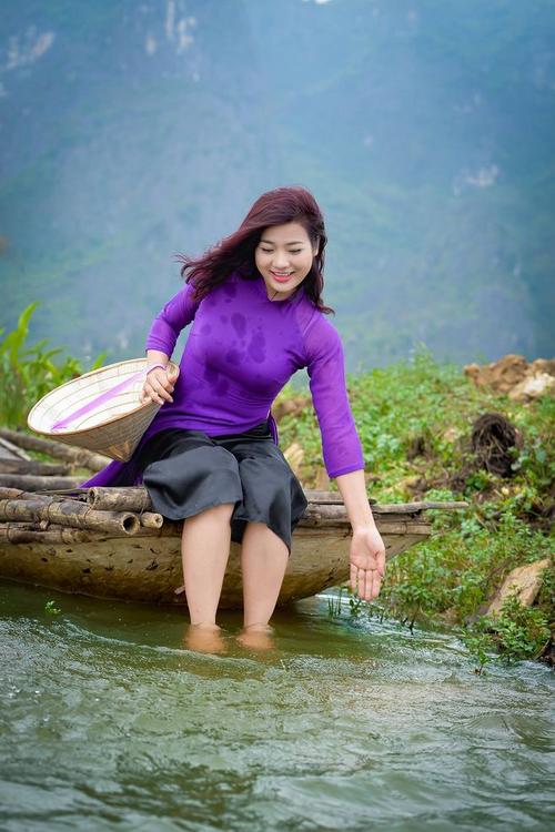 cách gấp khăn ăn chủ đề Giáng sinh