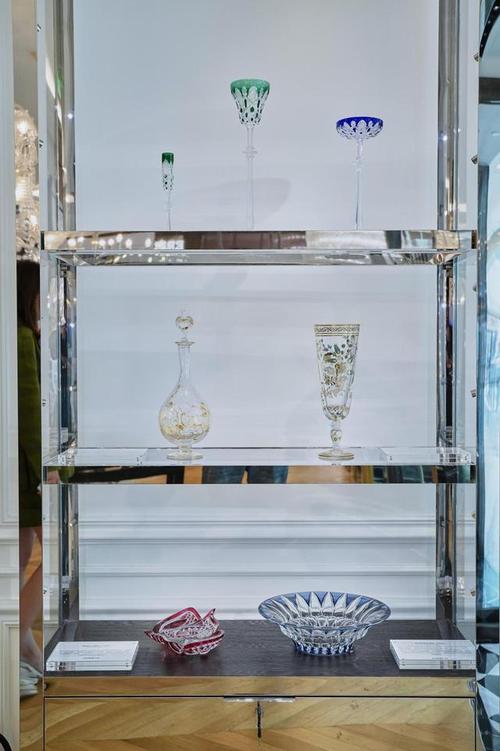 điểm khác nhau giữa Flair và Mixology