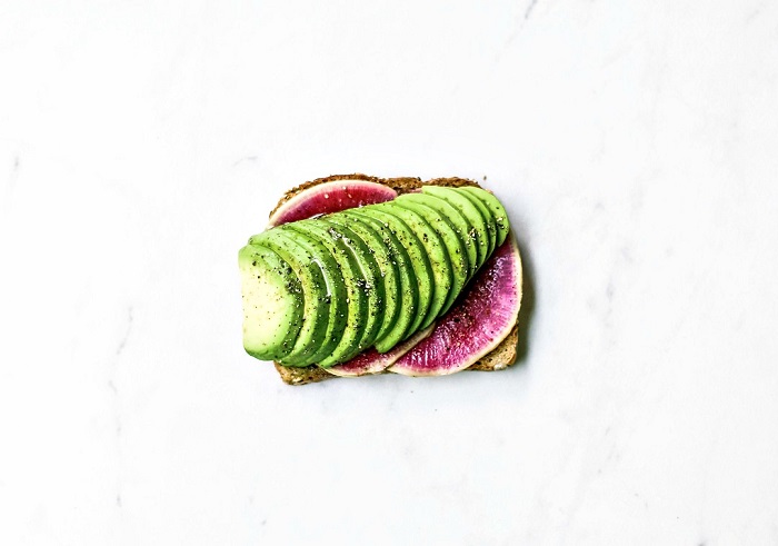 4 cách làm món avocado toast cho bữa sáng chuẩn nhà hàng Âu