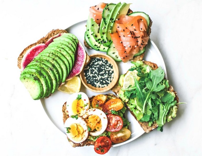 4 cách làm món avocado toast cho bữa sáng chuẩn nhà hàng Âu
