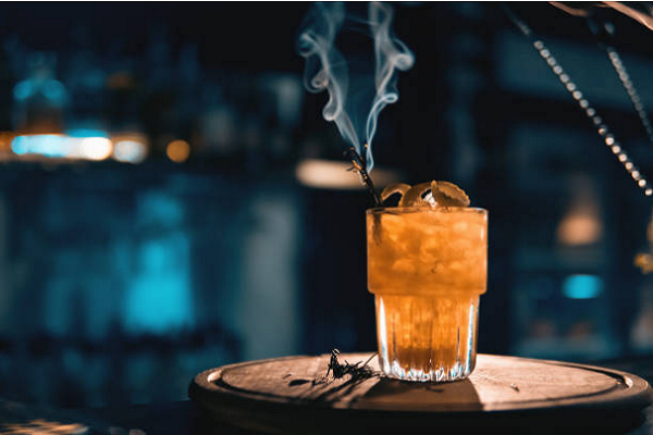 cách tạo khói cho cocktail