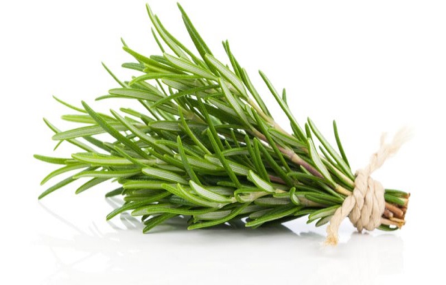 các loại gia vị thảo mộc trong món âu