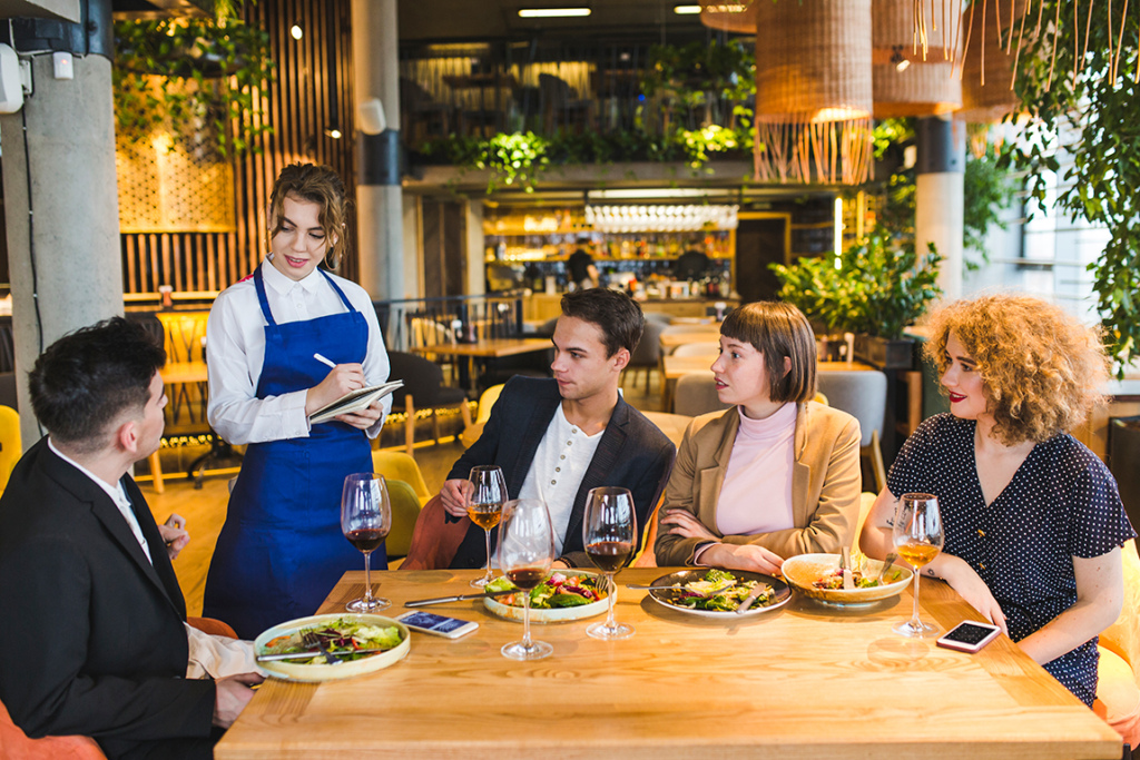 cách hỏi mức độ chín steak chuẩn cho waiter/waitress