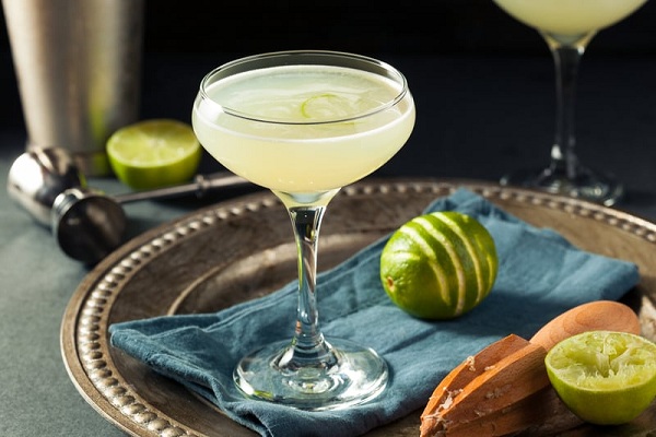 cách pha các loại cocktail phổ biến nhất