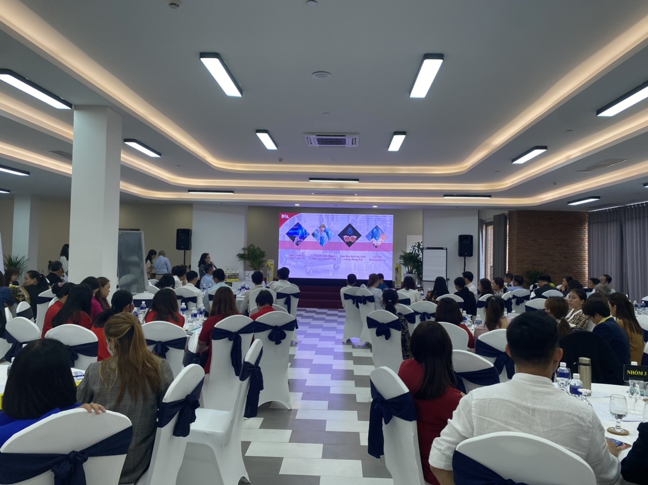 chương trình đào tạo leadership skills 2022 và lễ ký kết hợp tác chiến lược