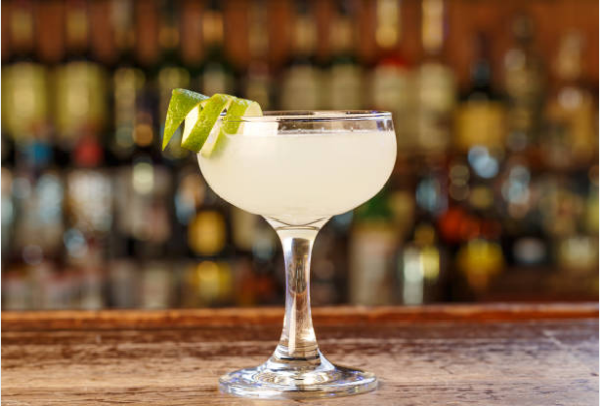 classic cocktail là gì