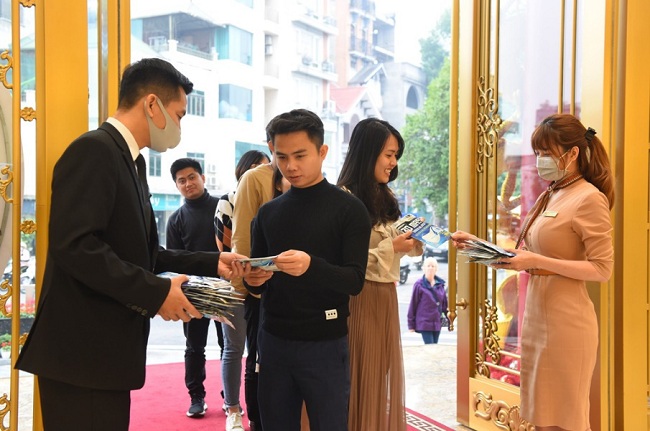 có những chiến binh quả cảm giữa mùa dịch corona mang tên Hotelier