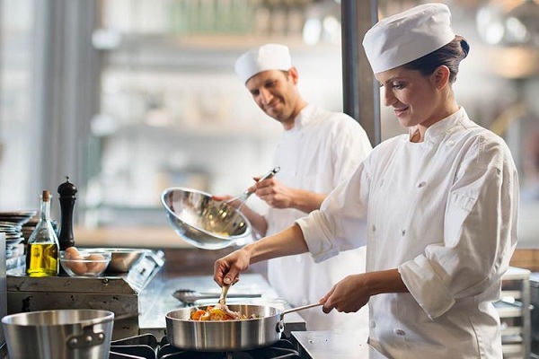 commis chef là gì