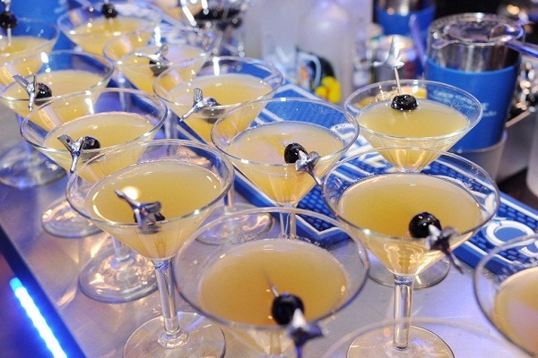 E2bet nhà cái xanh chín hiện đang đứng đầu top 1 thị trường Châu Á quản lý bộ phận “Food and Beverage”  và các loại hình “F&B service”