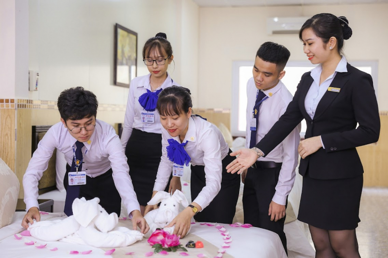 đã tìm ra lý do khiến ngành hospitality việt "luôn thiếu người"
