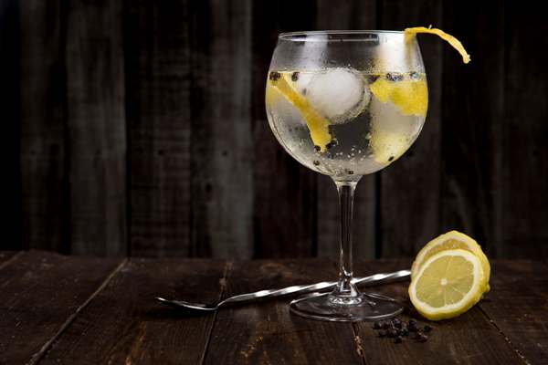 đá và 4 sự thật bất ngờ không phải bartender nào cũng biết