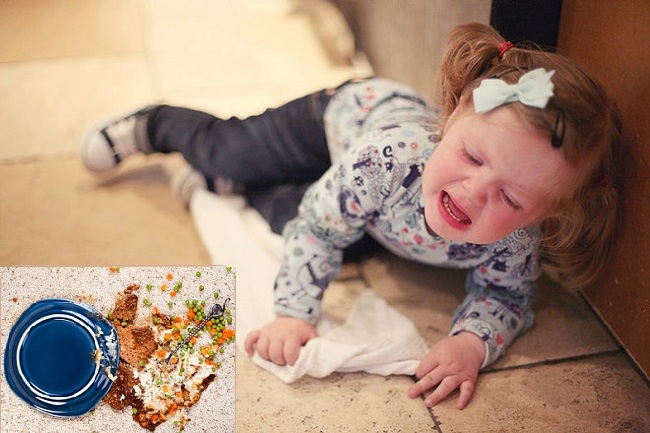 giải quyết thế nào khi khách nhí làm rơi vỡ đồ ăn tại nhà hàng