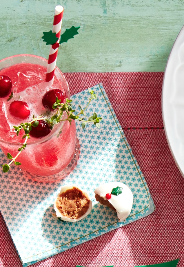 hướng dẫn pha cocktail cực hợp đãi khách đêm giao thừa