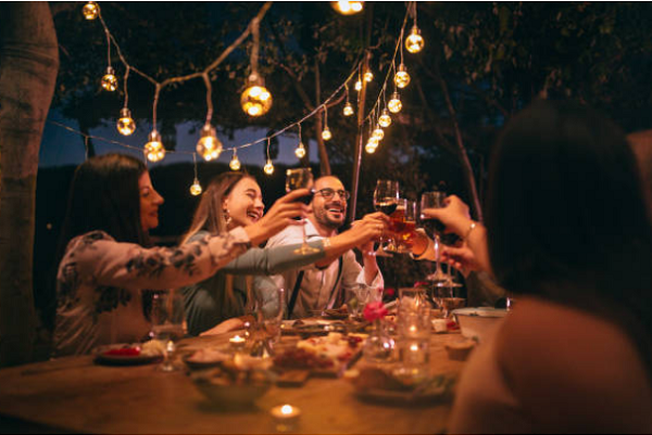 làm thế nào để thu hút khách hàng dịp lễ tết