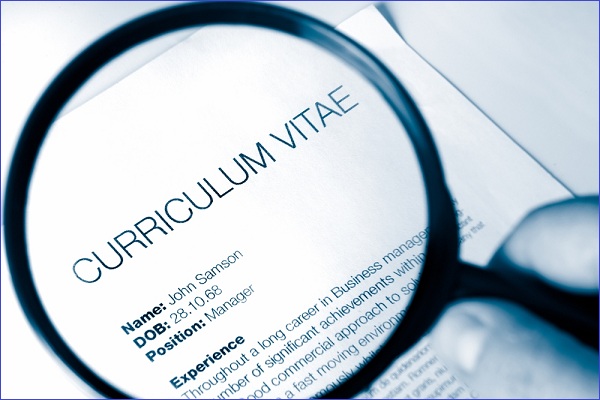 Mẫu CV tiếng anh cho sinh viên mới ra trường