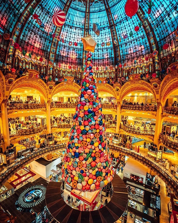mẫu trang trí cây thông noel đẹp mắt và ấn tượng