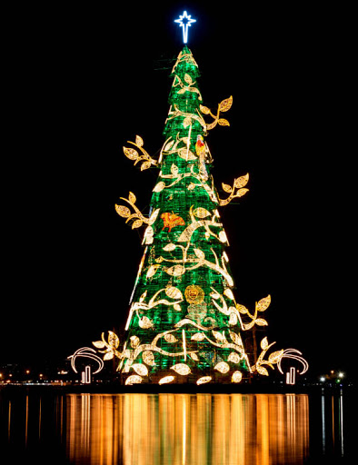 mẫu trang trí cây thông noel đẹp mắt và ấn tượng