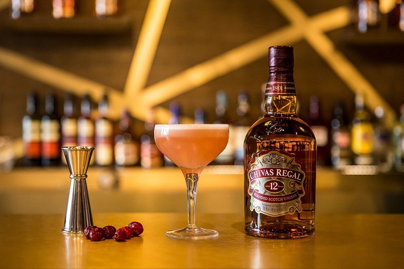 hướng dẫn pha các món cocktail từ rượu nền chivas