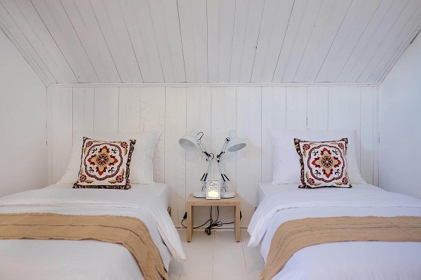 poshtel là gì