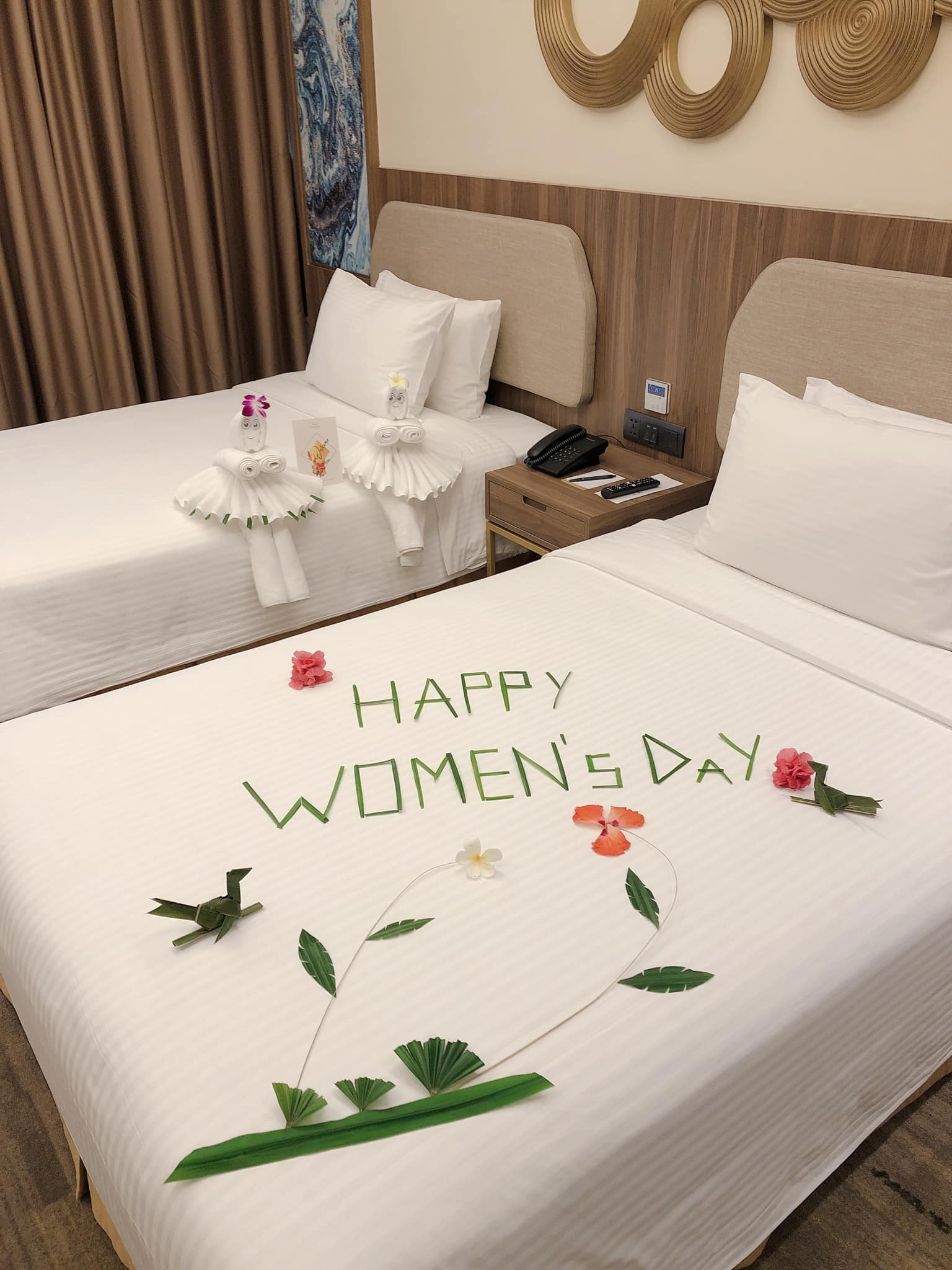 setup phòng chủ đề 8-3