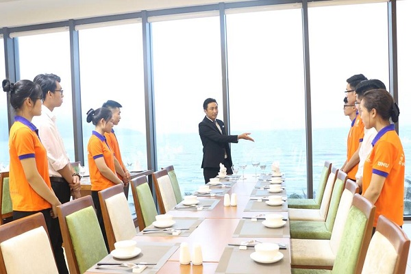 sinh viên Trang Chủ Cổng Game Cá Cược Uy Tín E2 BET - nhà hàng và những khó khăn gặp phải khi đi thực tập