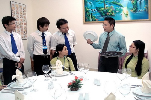 Sơ đồ và cơ cấu nhân sự nhà hàng 