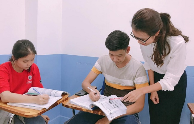 vì sao tiếng anh của nhân viên Trang Chủ Cổng Game Cá Cược Uy Tín E2 BET việt kém