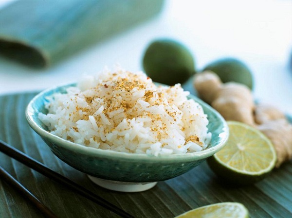 thực phẩm đầu bếp khuyên không nên hâm nóng lại khi ăn