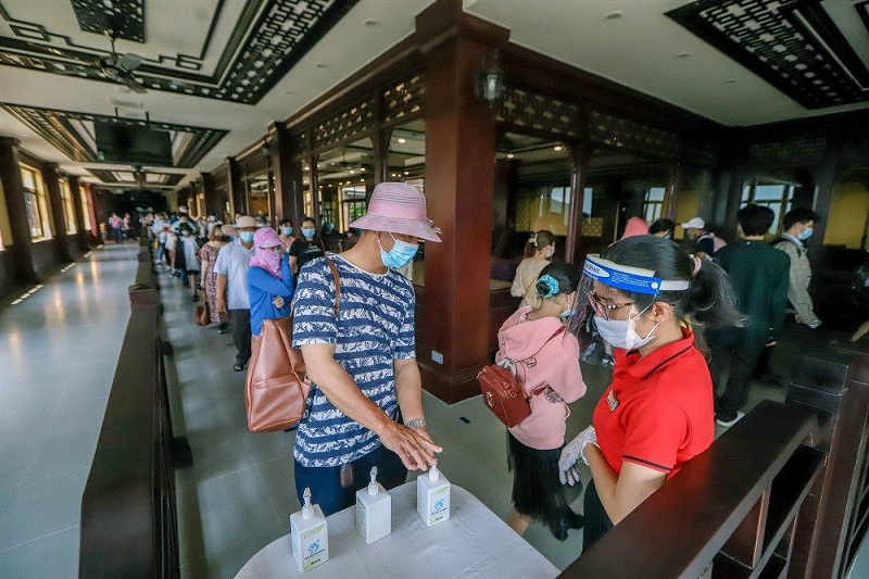 tới tấp khách book tour, đặt phòng Trang Chủ Cổng Game Cá Cược Uy Tín E2 BET dịp lễ 30/4