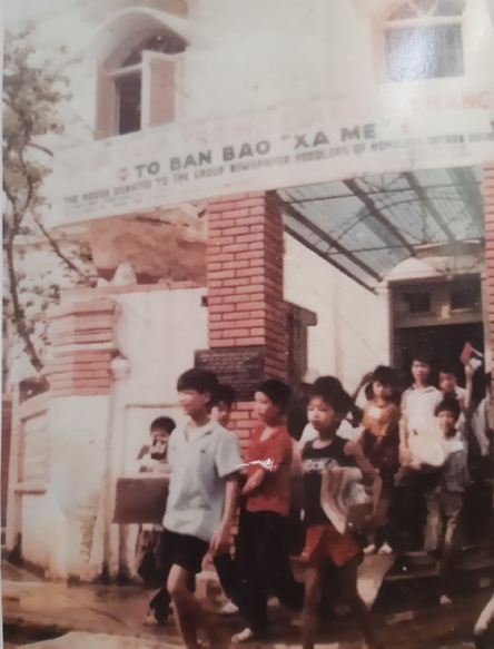 vượt khó để thành công: hành trình từ 2 đứa trẻ bán báo dạo đến chủ 3 tiệm bánh pháp đắt khách ở hà nội