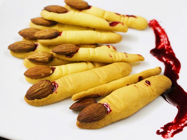 ý tưởng trang trí món ăn chủ đề halloween