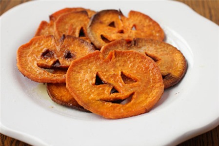 ý tưởng trang trí món ăn chủ đề halloween