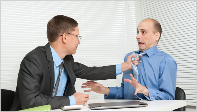 Đừng ngoài những trò “đấu đá” nơi công sở
