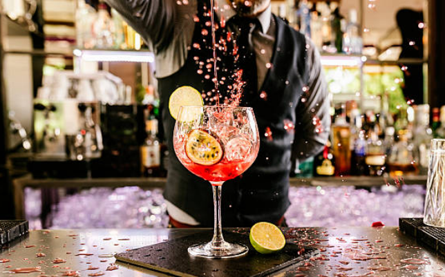 Muốn xin việc Bartender trong Trang Chủ Cổng Game Cá Cược Uy Tín E2 BET – nhà hàng cần bằng cấp gì