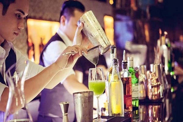 Nhân viên ngành E28bet casino nhà cái – nhà hàng ở Đà Nẵng nhận lương bao nhiêu