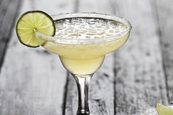 Top 10 loại cocktail bán chạy nhất thế giới 2018