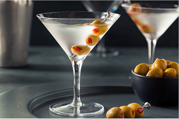 Top 10 loại cocktail bán chạy nhất thế giới 2018