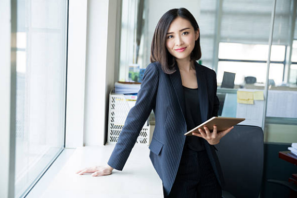 Assistant là gì