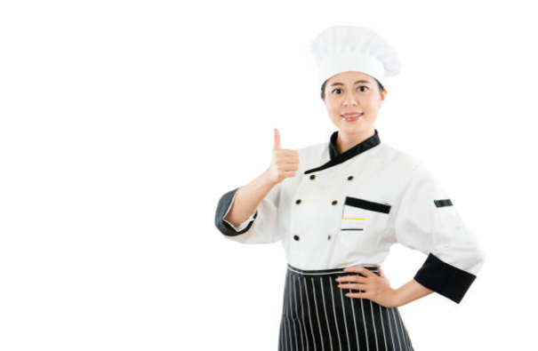 Vì sao đầu bếp thường mặc áo đồng phục màu trắng