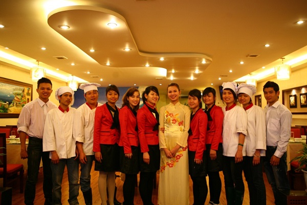 cách quản lý nhân viên nhà hàng hiệu quả