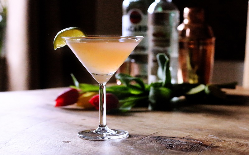 Fancy drink là gì? 9 công thức Fancy drink độc đáo nhất Bartender không thể bỏ qua