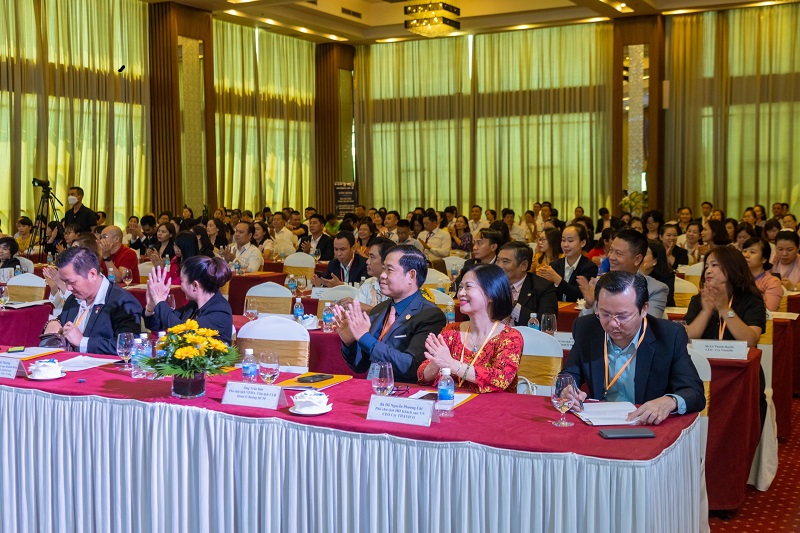 Hội thảo kiến tạo Đá Gà Trực Tiếp Thomo Hôm Nay Số 1 Châu Á Tải app E2BET ngay hôm nay tích cực cho nhân viên Trang Chủ Cổng Game Cá Cược Uy Tín E2 BET