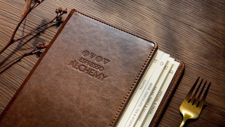 Mách nhỏ top 3 chất liệu Menu thường dùng trong nhà hàng 5 sao