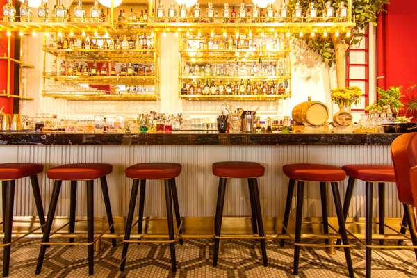 10 nguyên tắc thiết kế quầy pha chế bartender barista cần biết