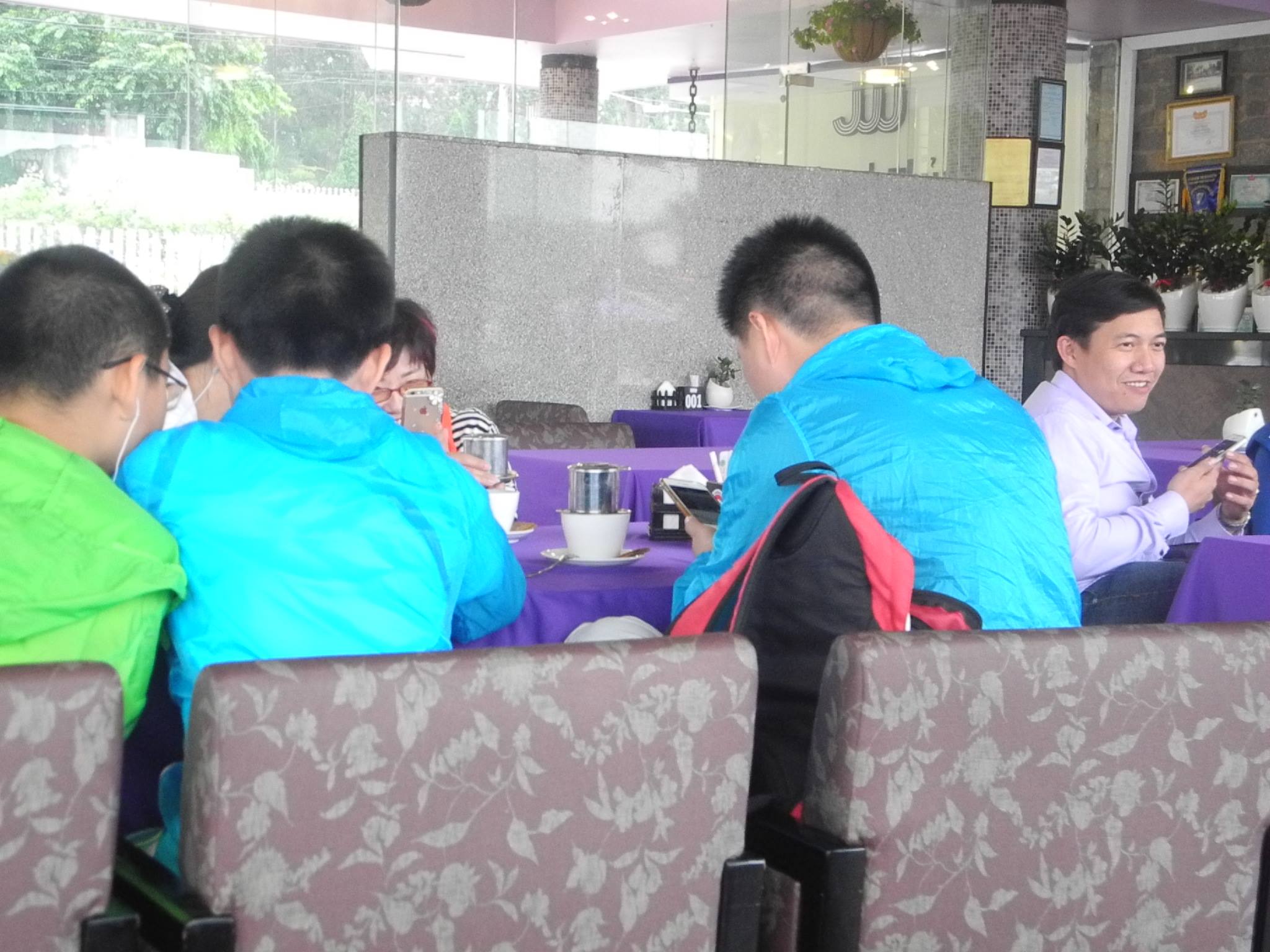 E2dangnhap8 com vn vn Trải nghiệm casino mạng "gạch đá" thái độ phân biệt khách Việt, khách Trung của quán cà phê nổi tiếng nhất Đà Lạt, liệu có oan?