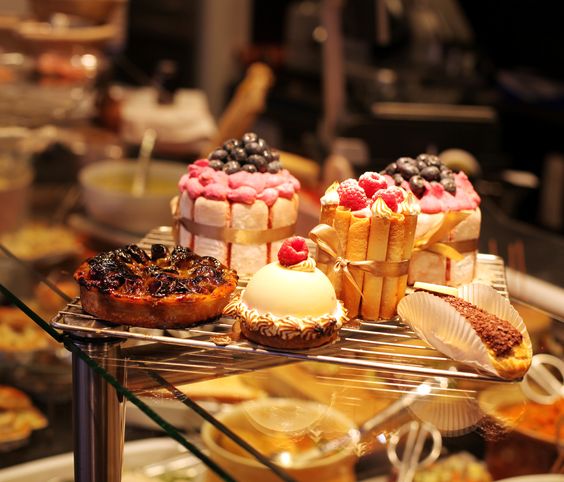 Bakery là gì? Phân biệt các loại bakery